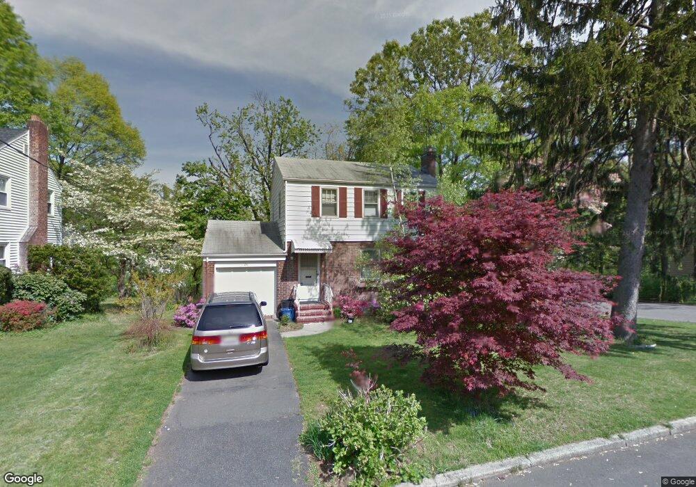 28 Wight Place, Tenafly, NJ 07670 - photo 1