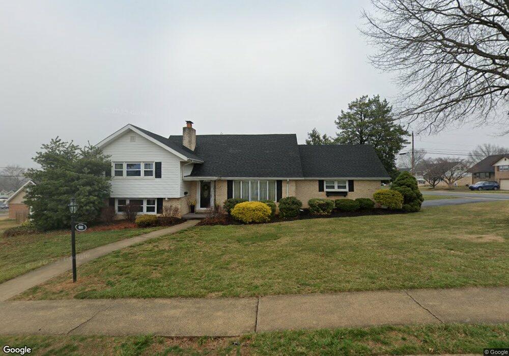 601 Berks Place, Reading, PA 19609 - photo 1