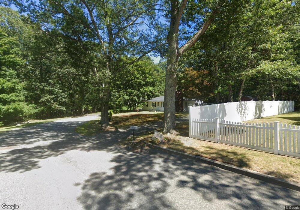 7 Commodore Ave, Smithfield, RI 02917 - photo 1