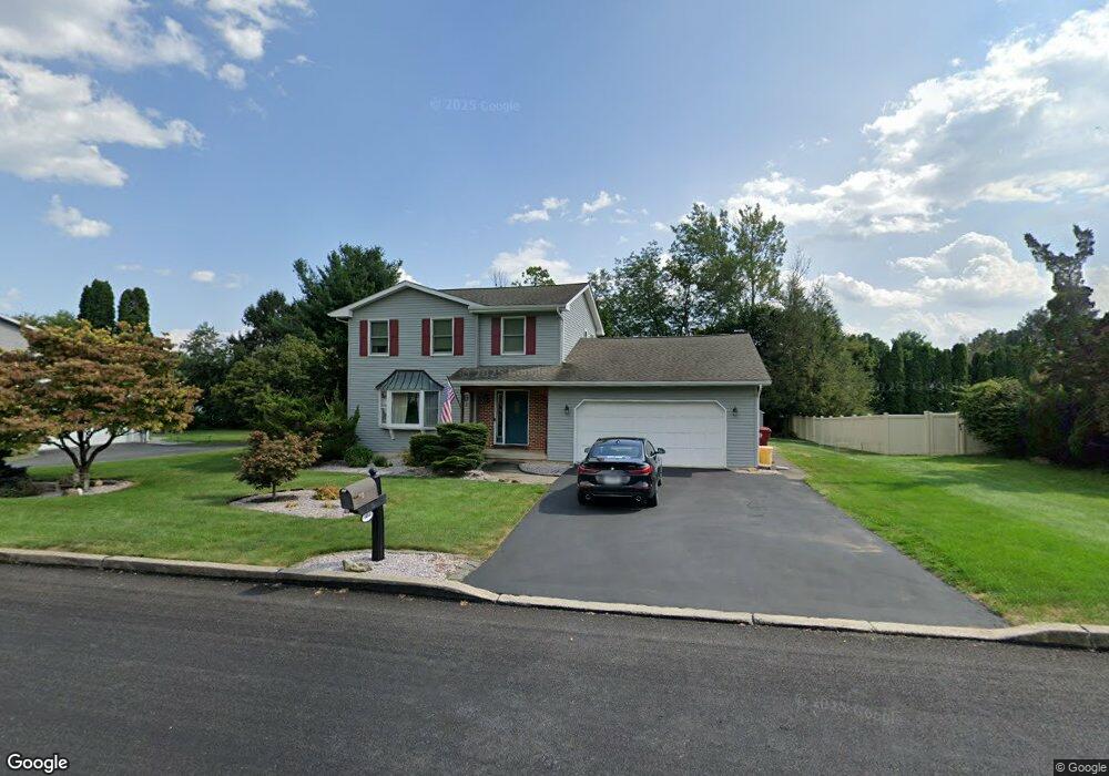 804 American General Dr, Easton, PA 18040 - photo 1