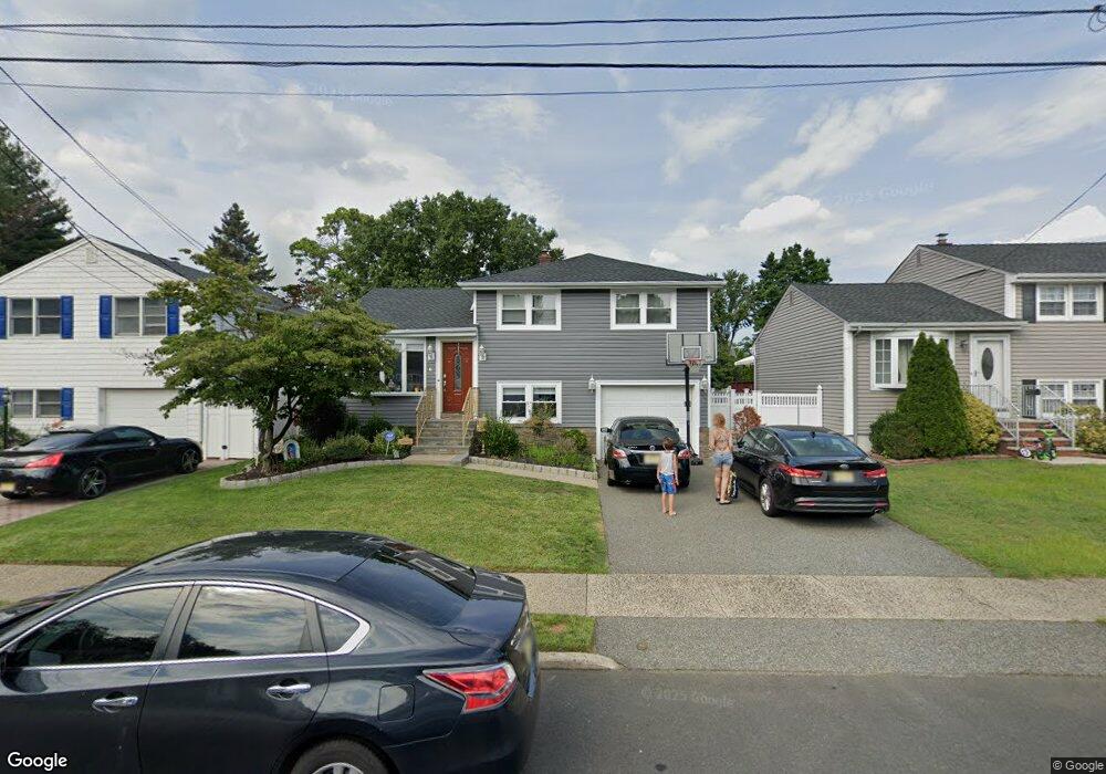 164 Chestnut St, Rochelle Park, NJ 07662 - photo 1