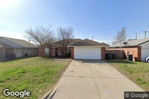 1036 NW 14th St, Moore, OK 73160