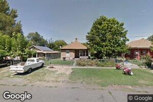 201 W 1st Ave, Granger, WA 98932