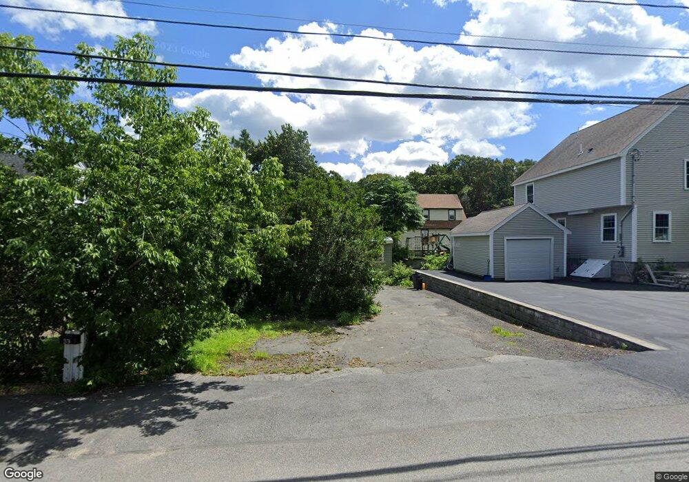 33 Maple Ave, Woburn, MA 01801 - photo 1