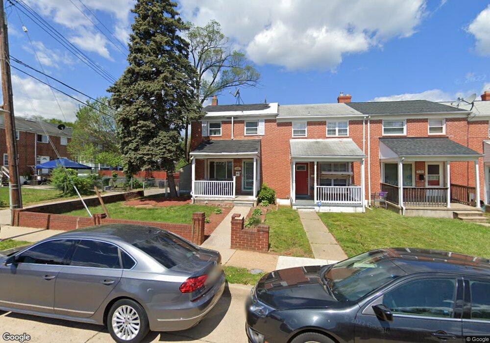 528 Queensgate Rd, Baltimore, MD 21229 - photo 1