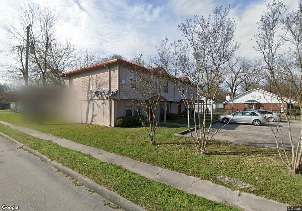 7701 Beckley St, Houston, TX 77088 - photo 1