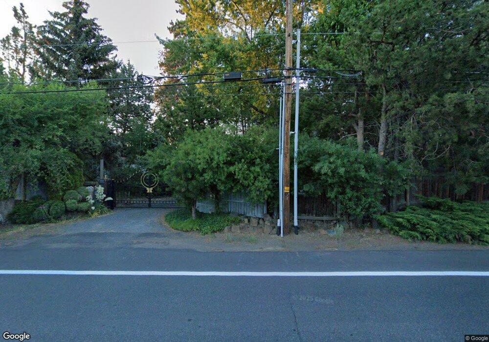 61424 Parrell Rd, Bend, OR 97702 - photo 1