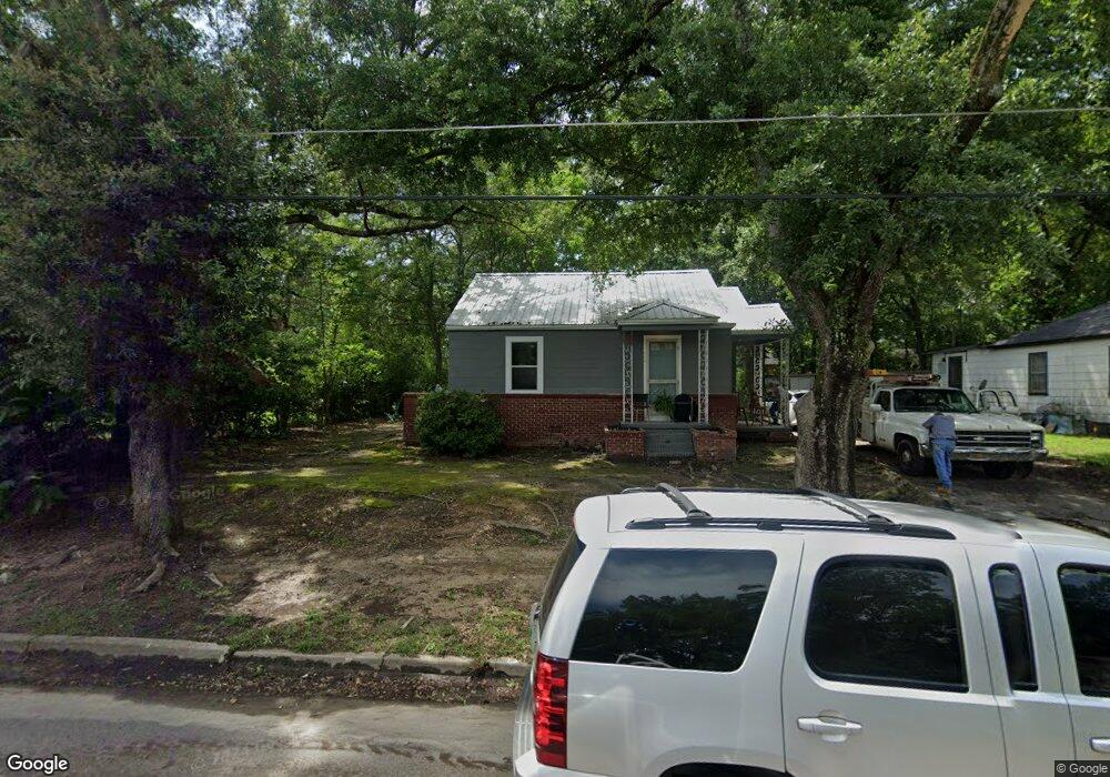 918 S 14th Ave, Laurel, MS 39440 - photo 1