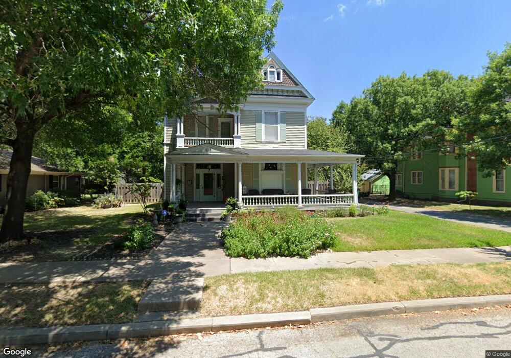 310 S Denton St, Gainesville, TX 76240 - photo 1