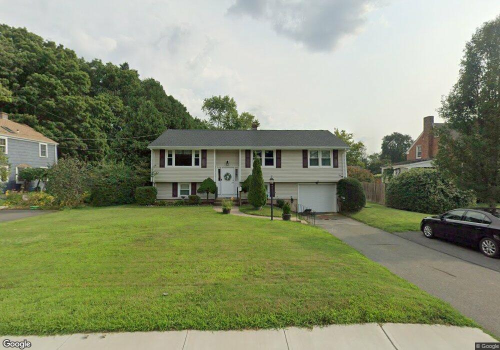 13 Geer St, Cromwell, CT 06416 - photo 1