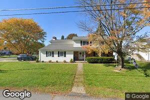 303 Grayson Dr, Clarks Green, PA 18411