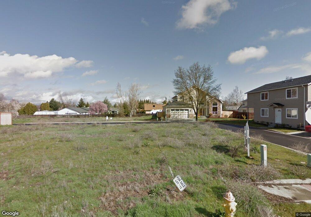 864 Virginia Dr unit 12, Central Point, OR 97502 - photo 1