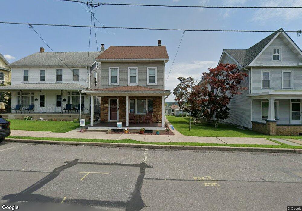 209 N 3rd St, Lehighton, PA 18235 - photo 1