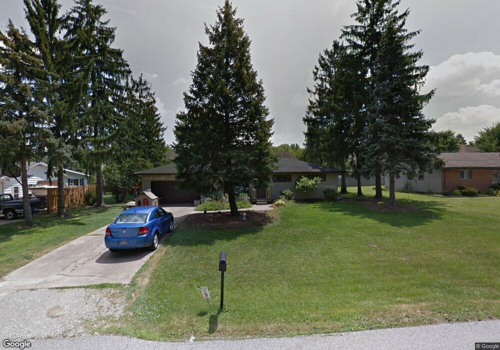 24215 Lantern Dr, Olmsted Falls, OH 44138 - photo 1