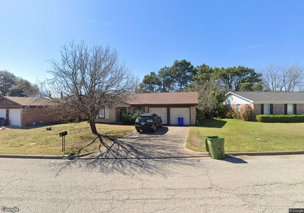 737 Saddle Rd, Fort Worth, TX 76108 - photo 1
