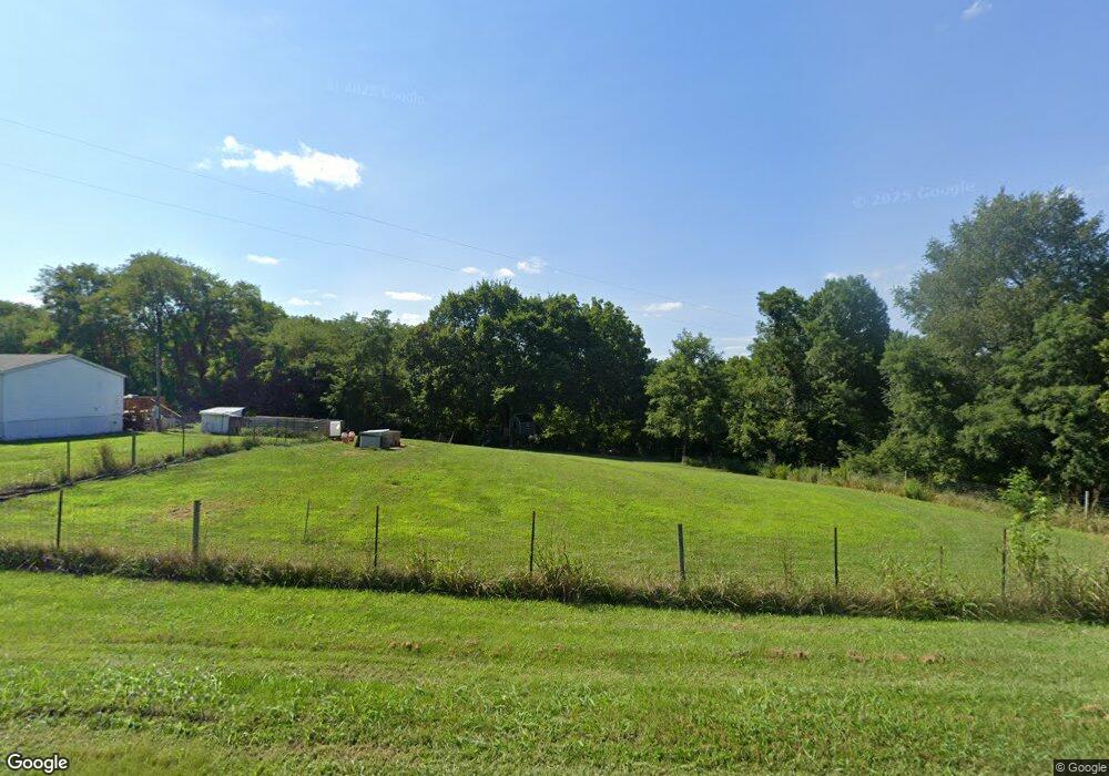 1401 Cecil Noel Rd, Bloomfield, KY 40008 - photo 1