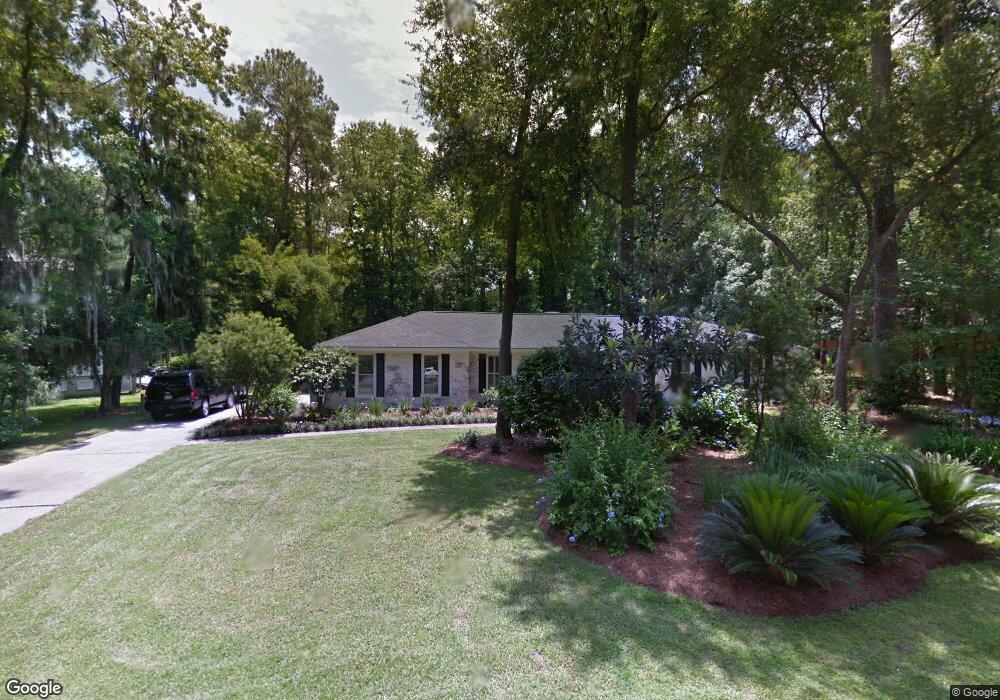 203 Commodore Dr, Savannah, GA 31410 - photo 1