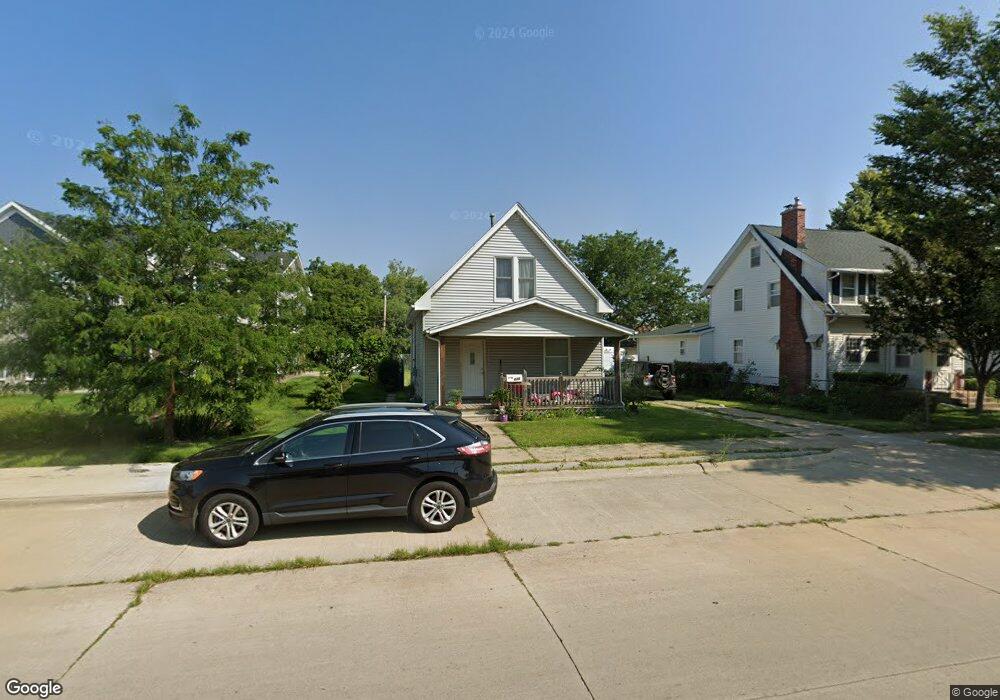 436 5th Ave SW, Cedar Rapids, IA 52404 - photo 1