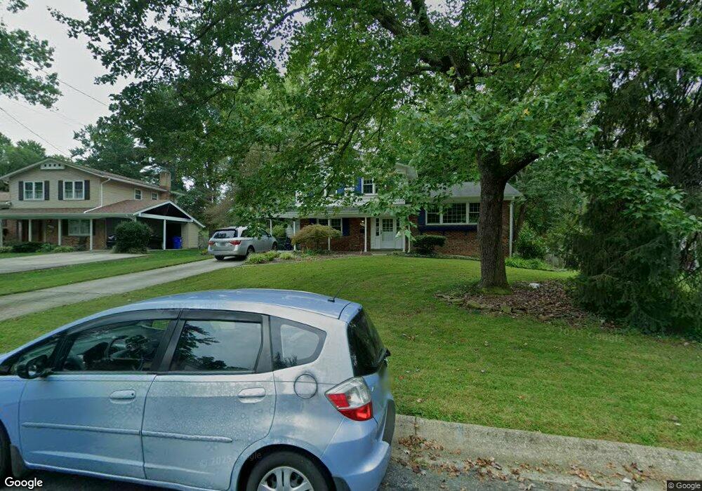 5420 Amberwood Ln, Rockville, MD 20853 - photo 1