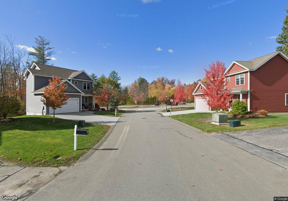 Unit Redwood Way unit 28, Manchester, NH 03102 - photo 1