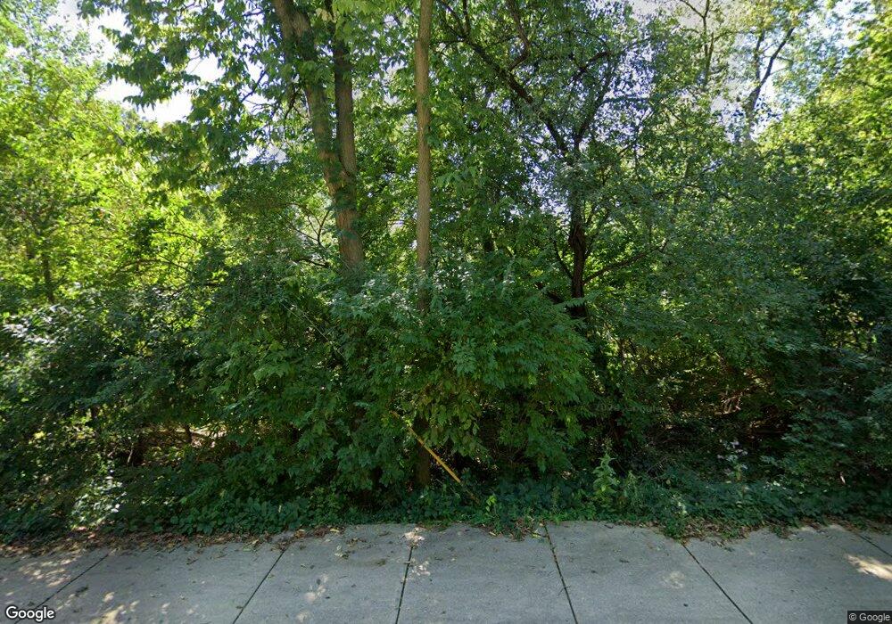 428 Pine St, Batavia, IL 60510 - photo 1