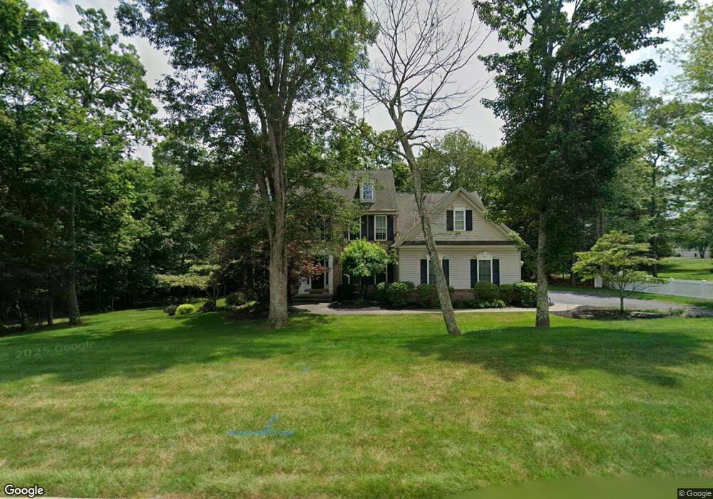 1244 Woodberry Dr, Mountain Top, PA 18707 - photo 1