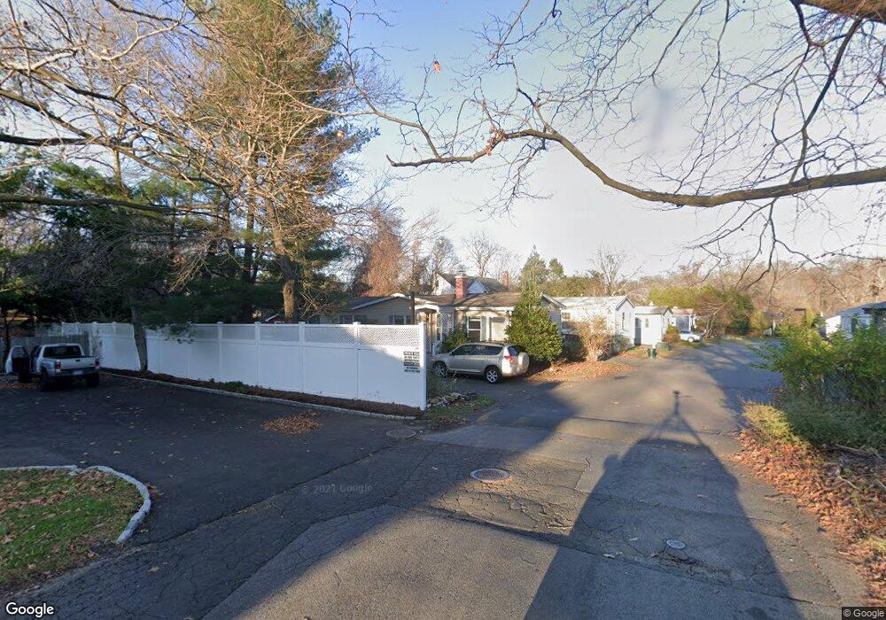 40 Crescent Park Rd, Westport, CT 06880 - photo 1