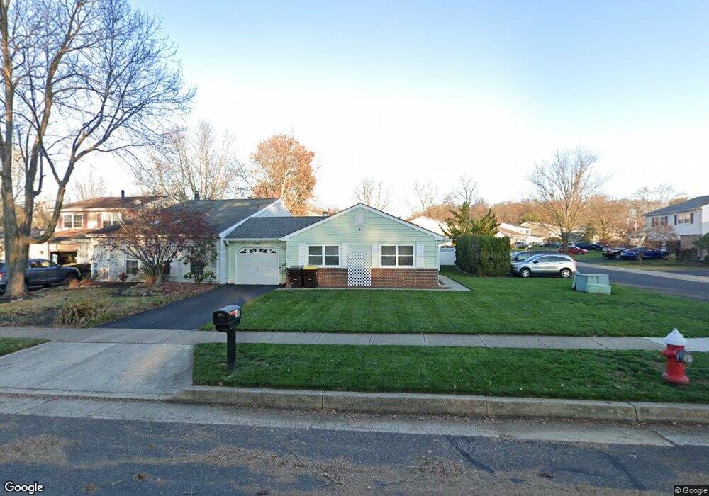 17 Hidden Valley Ln, Newtown, PA 18940 - photo 1