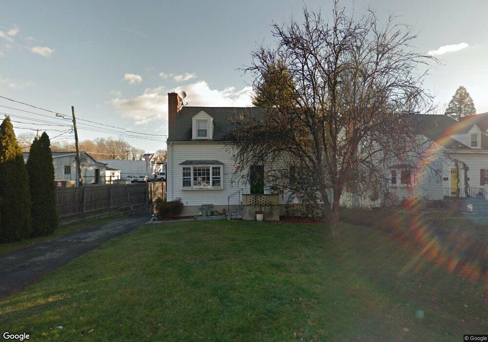 6 Salem St unit 1, Cos Cob, CT 06807 - photo 1