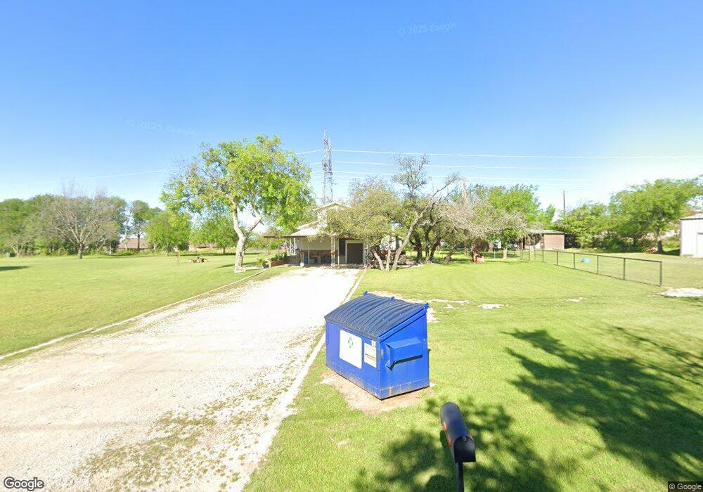 107 Trailwood Dr, Weatherford, TX 76085 - photo 1