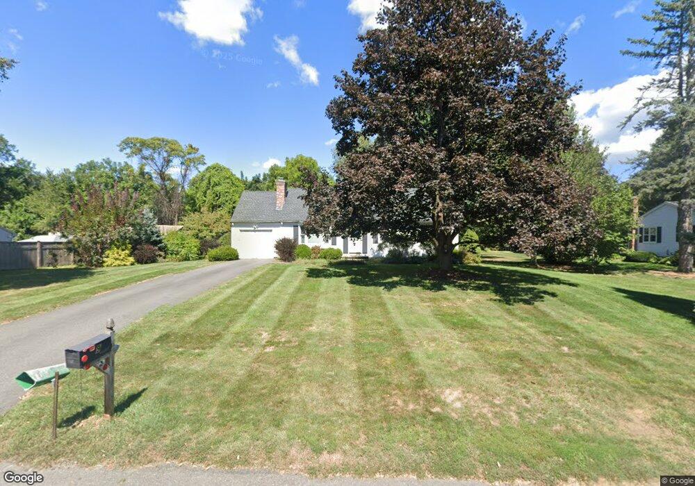 9 Crestview Dr, Hadley, MA 01035 - photo 1