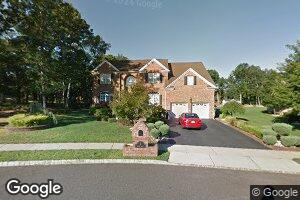 5 Reuben Ct, Howell, NJ 07731
