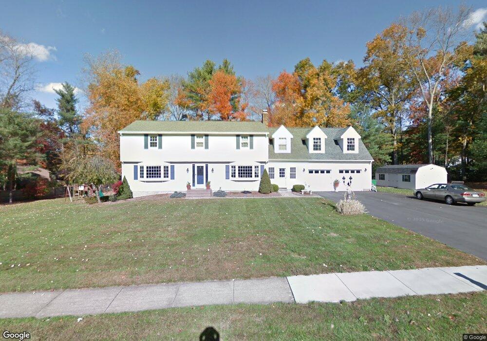 160 Lincoln Dr, Glastonbury, CT 06033 - photo 1