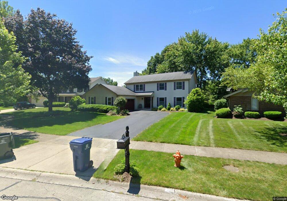 2120 Cherrywood Cir, Naperville, IL 60565 - photo 1