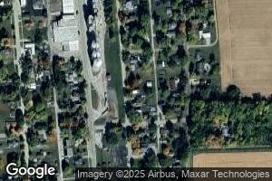 313 S Oak St, Wenona, IL 61377