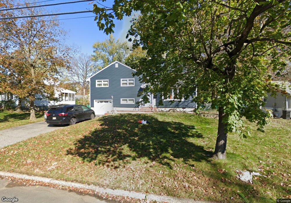 20 Oak Dr, Cedar Grove, NJ 07009 - photo 1