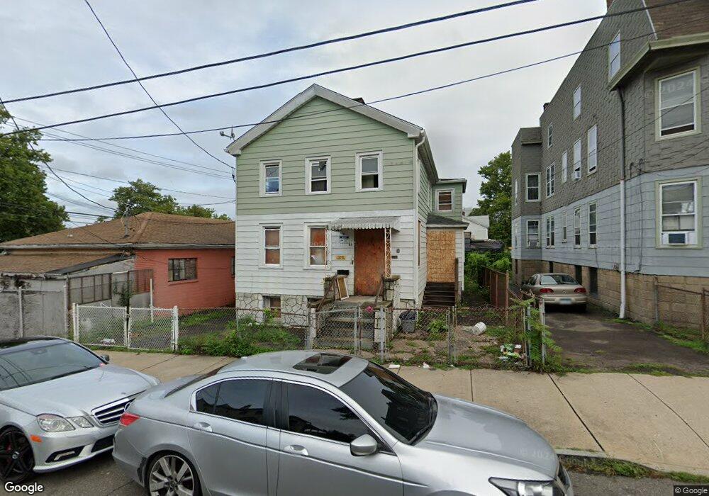 85 Pierpont St unit 2, New Haven, CT 06513 - photo 1