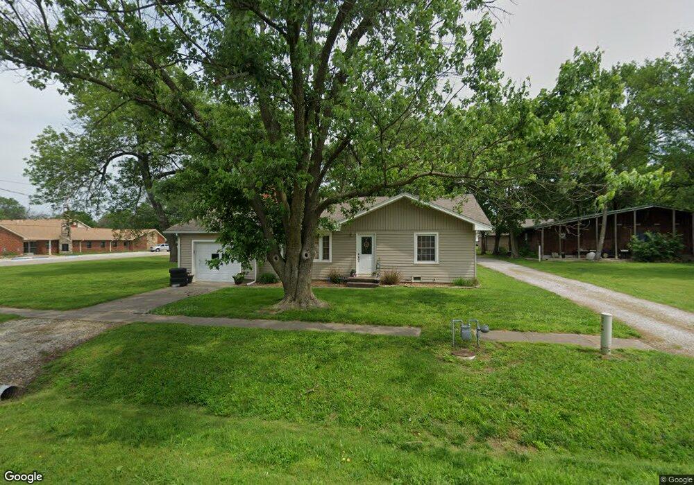 603 E 5th St, Altamont, KS 67330 - photo 1