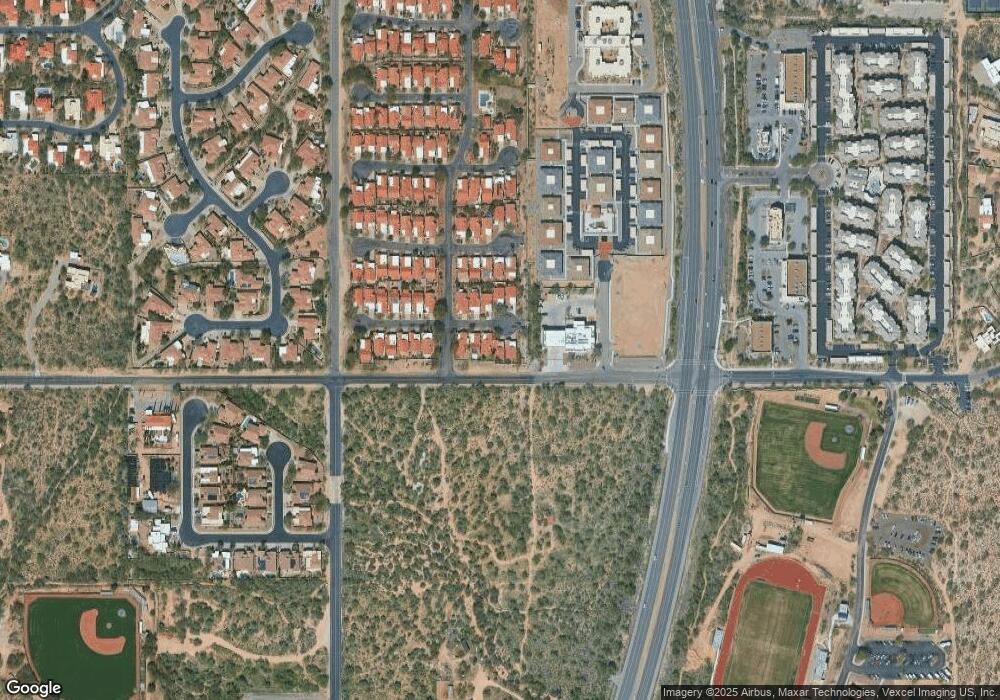 310 E Highcourte Ln, Tucson, AZ 85737 - photo 1