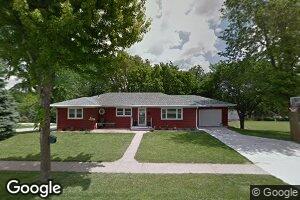 110 Lincoln St, Minden, IA 51553