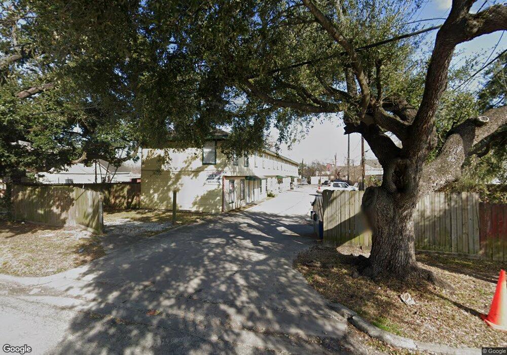 8029 Detroit St unit 12, Houston, TX 77017 - photo 1