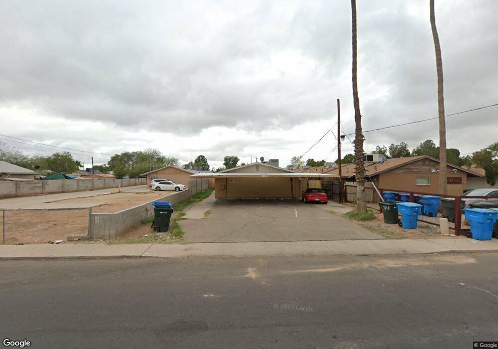 2028 N 26th Place, Phoenix, AZ 85008 - photo 1