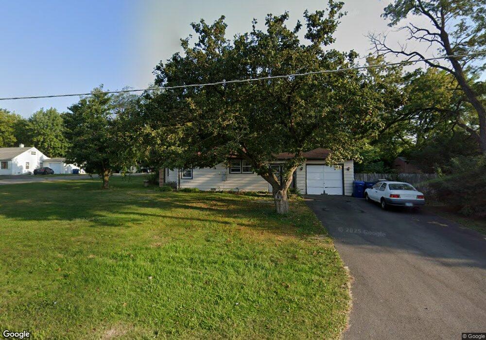 201 N Frolic Ave, Waukegan, IL 60085 - photo 1