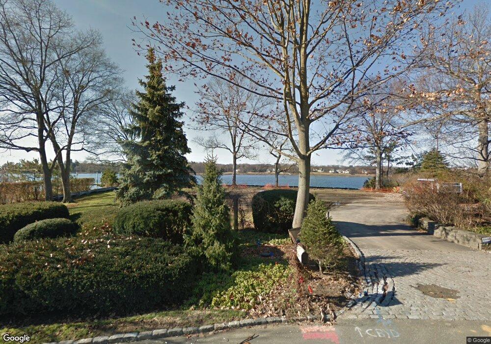 95 Club Rd, Riverside, CT 06878 - photo 1