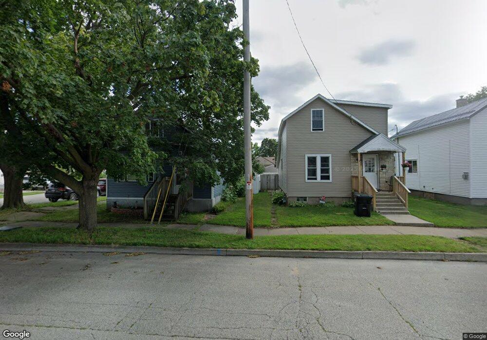 1103 17th Ave, Menominee, MI 49858 - photo 1