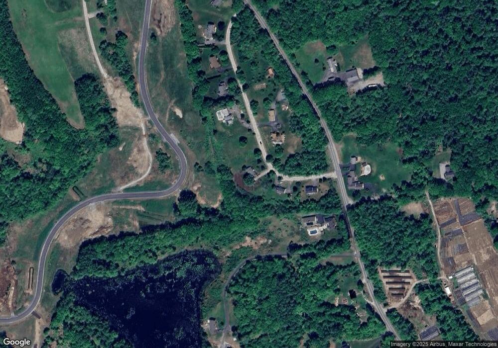 1021 Meadow Ln, Dunbarton, NH 03046 - photo 1