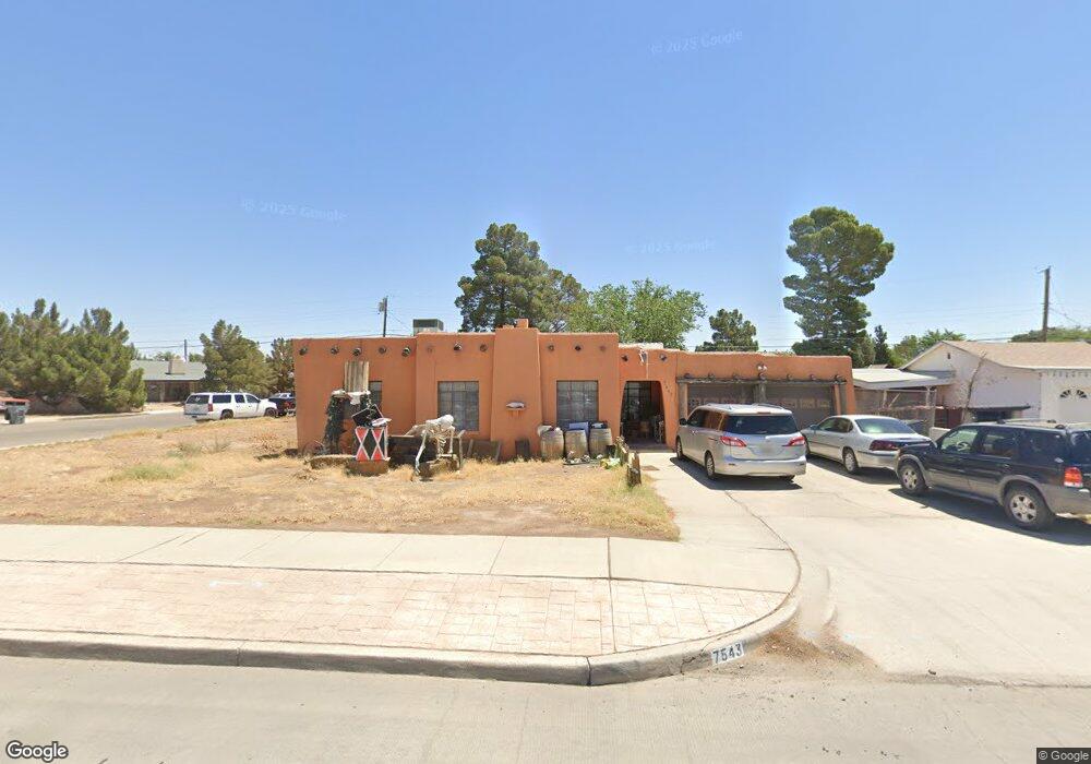 7543 N Loop Dr, El Paso, TX 79915 - photo 1