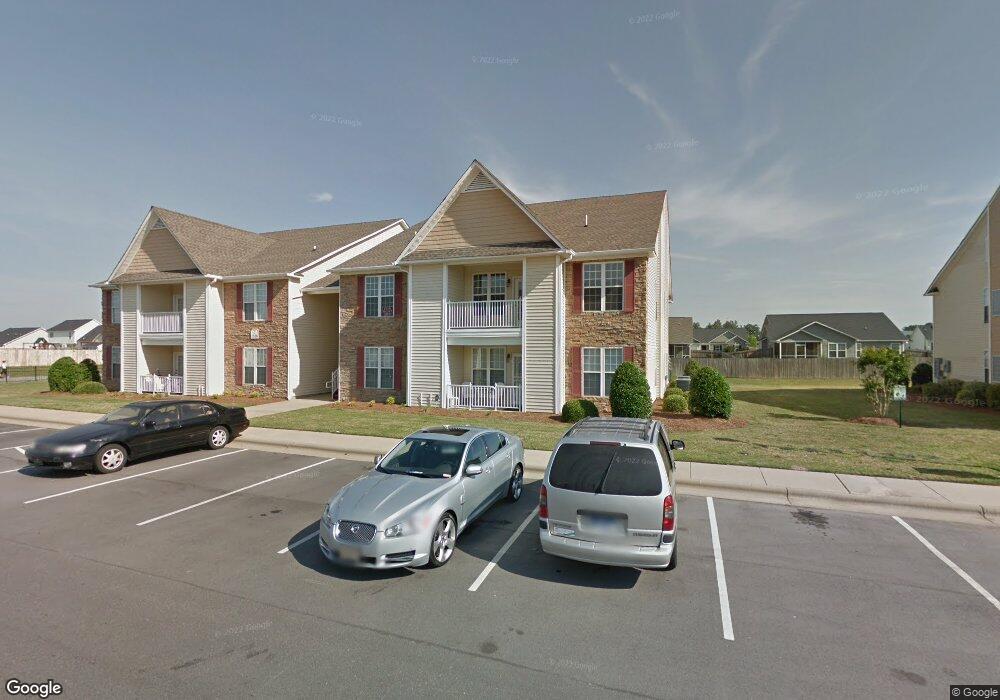 1328 Kershaw Loop unit 203, Fayetteville, NC 28314 - photo 1