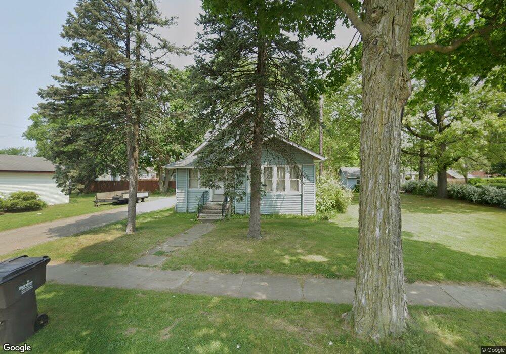 1108 W Hubbard Ave, Elkhart, IN 46516 - photo 1
