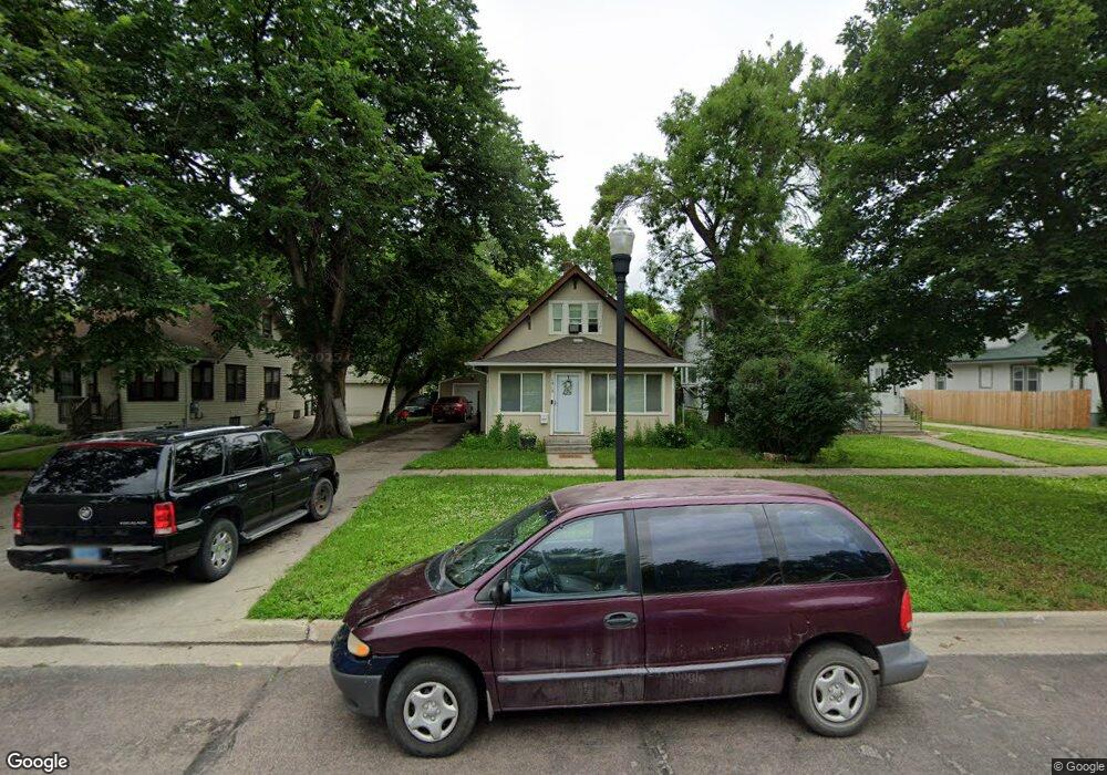 1515 3rd Ave S, Fargo, ND 58103 - photo 1